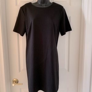 Old Navy Women’s Black dress- Size M